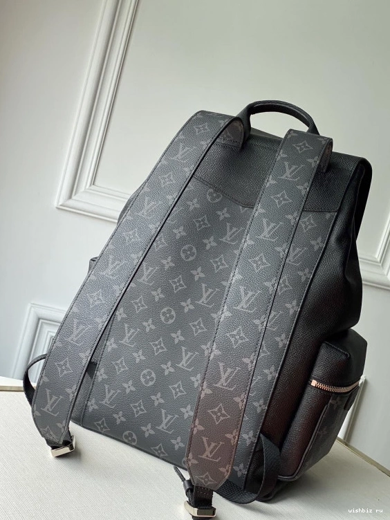 WIS VUITTON OUTDOOR BACKPACK LOUIS 1123